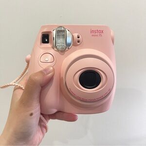 Fujifilm Instax Mini 7S instant camera